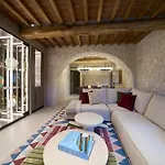 Umbria Antognolla Golf Luxury Estate アパート