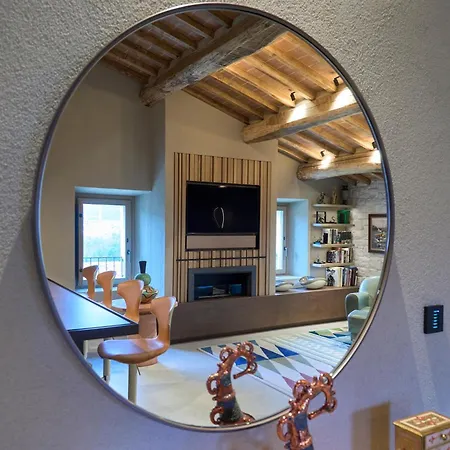 Lägenhet Charming In And Deluxe Antognola