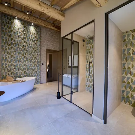 Charming In And Deluxe * Antognola