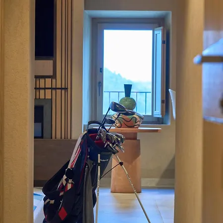 Umbria Antognolla Golf Luxury Estate アパート *